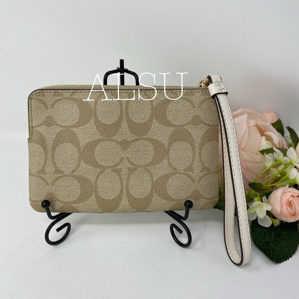 Coach Corner Zip Wristlet Wallet Le Light Khaki - Picture 2 of 7